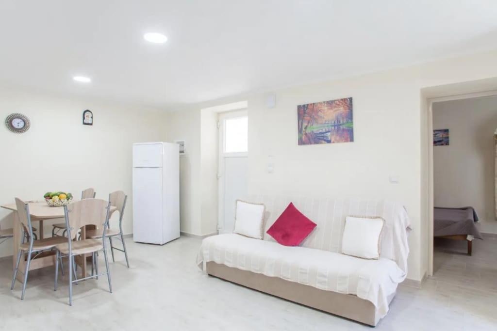Newly Reconstructed Flat 107Sqm! Leilighet Khania Eksteriør bilde
