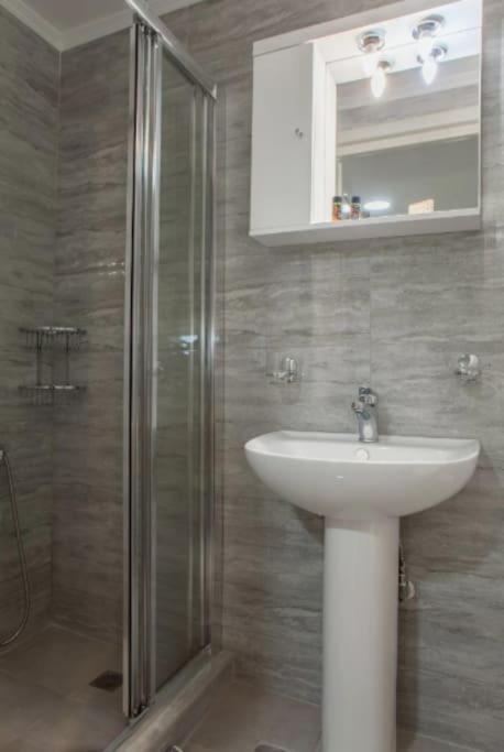 Newly Reconstructed Flat 107Sqm! Leilighet Khania Eksteriør bilde